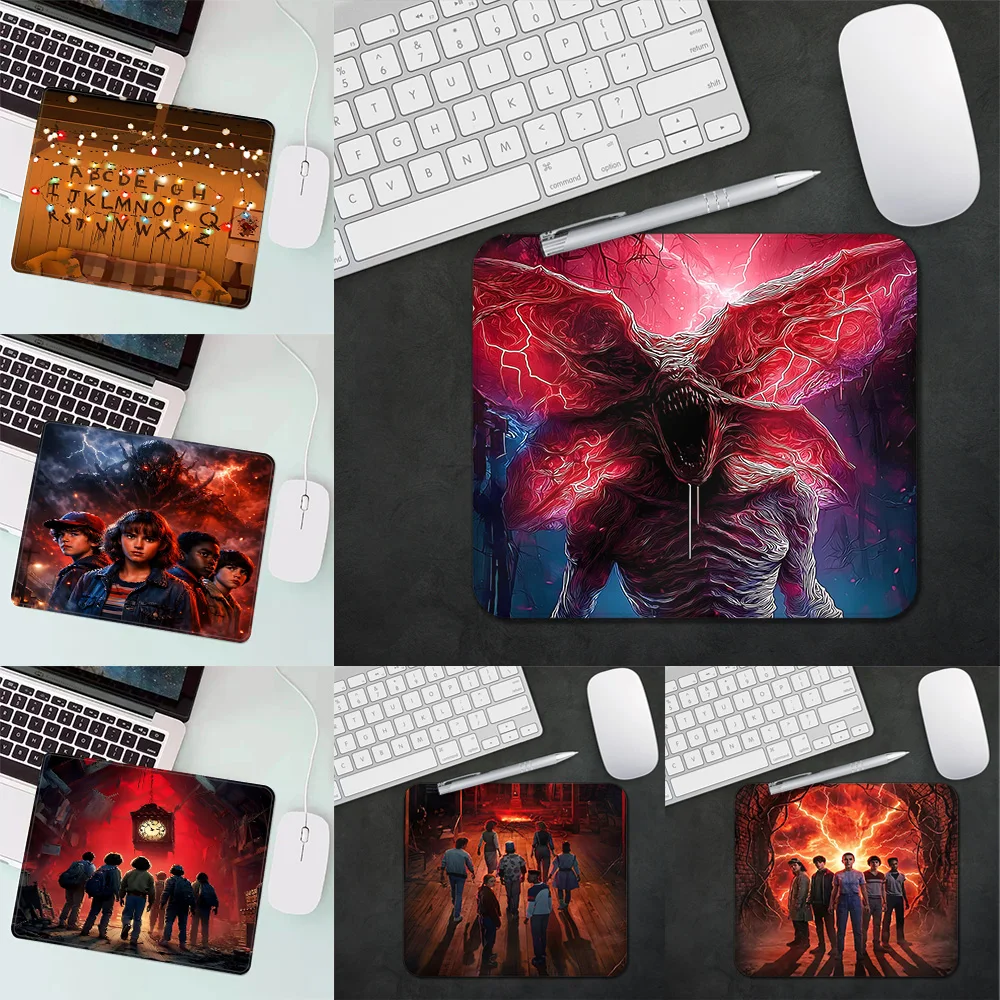 

Luxury S-Stranger things Gaming Mouse Pad XS Small Mousepad For PC Gamer Desktop Decoration Office Mouse Mat Deskmat Rug