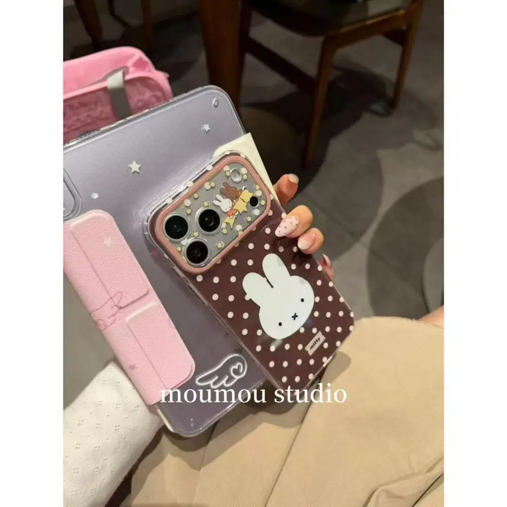 เคสโทรศัพท์มิฟฟี่ บันนี่ ลายจุด สำหรับไอโฟนสีน้ำตาล เคสใสกันกระแทกพร้อมลายดาว ลายการ์ตูนกระต่าย ฝาครอบโทรศัพท์