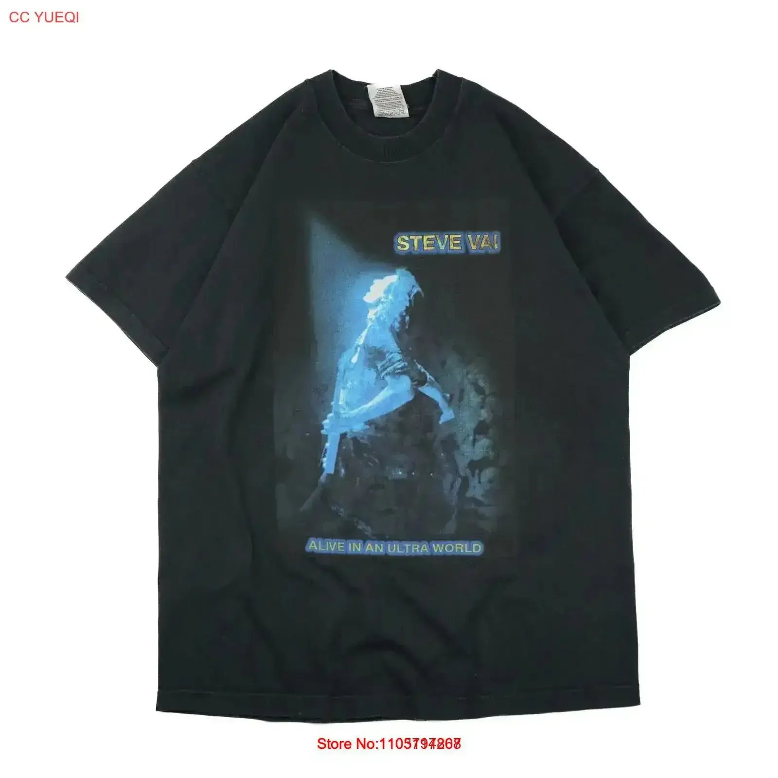 Vintage 2001 Steve Vai vivant dans un Ultra monde t-shirt lavé haut tendance pour un usage quotidien doux légèrement vintage lavé