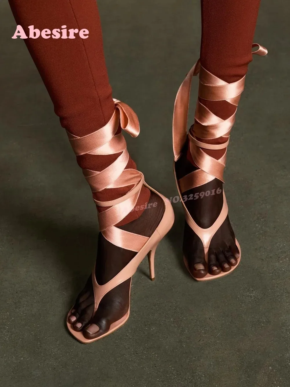 Clip Toe Patchwork Ankle-Strap Sandals Hollow Out Thin Heels Cross-Tied Shoes for Women Spicy Girls Sexy Party Fashion Shoes New