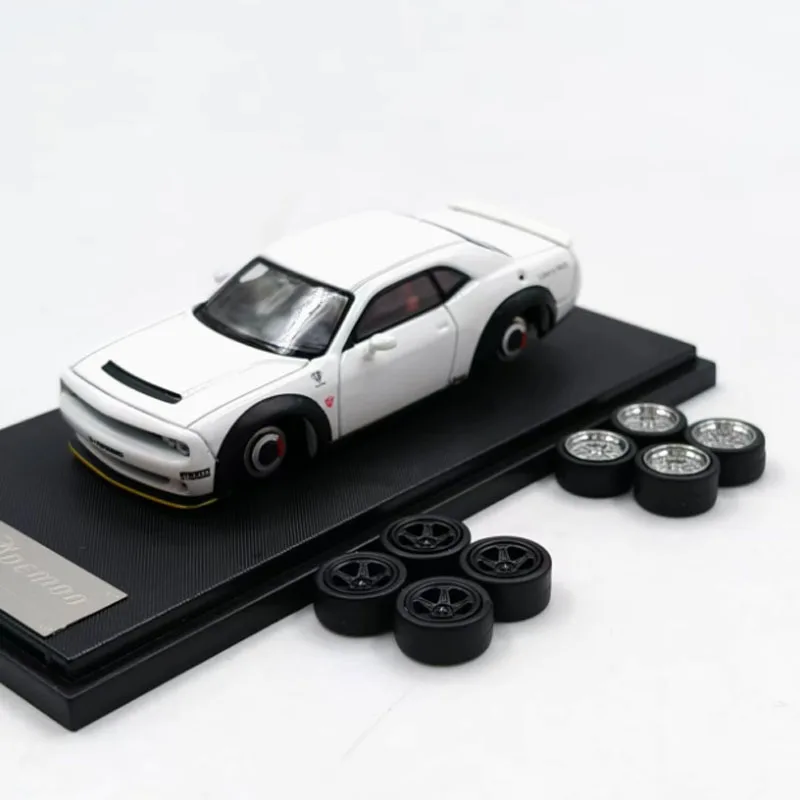 

Fine Works, масштаб 1:64, реплика демона, модель игрушечного автомобиля из сплава, классическая коллекция, статическое украшение