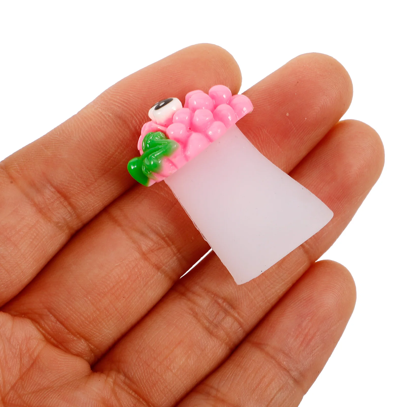 

8Pcs Grape Toe Separator Resin Nail Divider for Pedicure Toenail Separation Nail Polish Toe Separators for Women Salon Use