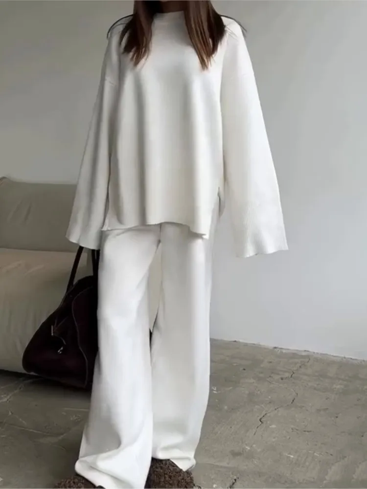 Set da due pezzi lavorato a maglia da donna Moda O-Collo Pullover a maniche lunghe Pantaloni lunghi Abito ampio femminile Autunno Inverno Lady Office Outfit