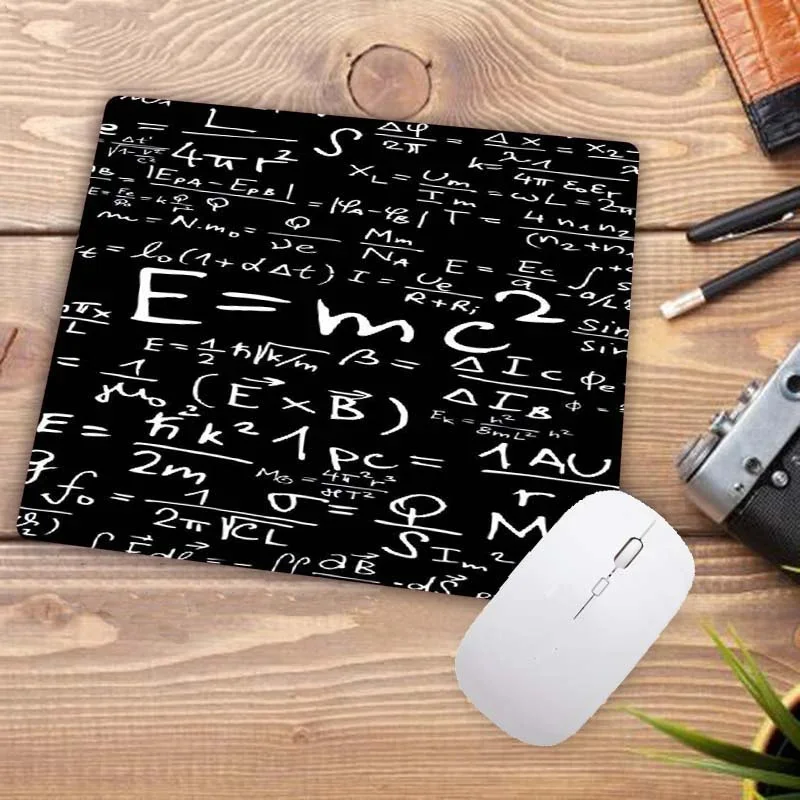 Grote Promotie Math Chemie Doodles Grafische Natuur Rubber Tafel Gaming Toetsenbord Muismat Laptop Computer Mousepad Mat