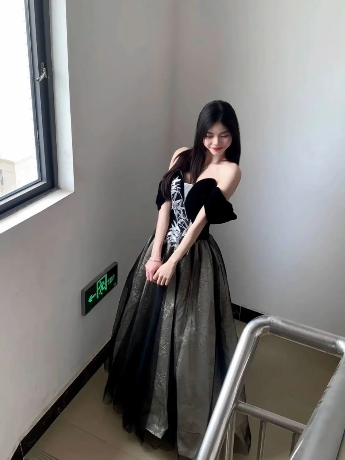 Robe Bla-oulder 2025, nouvelle couleur Colion Bustier examen d'art Vocal Performance hôte robe de soirée coréenne Sle taille haute