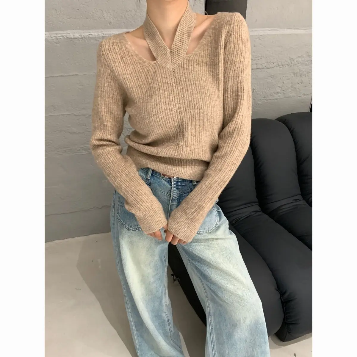 Long-sleeved Knitted Sweater with Exposed Clavicle Neck for Women Autumn Winter 2025 New Slim Strapless Top