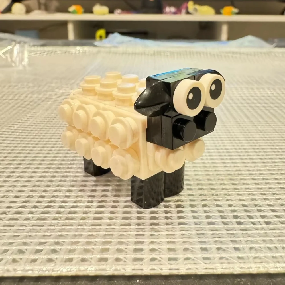

Building Blocks Cute Creative Cartoon Pet Small Animal Sheep Building Blocks Toys Gifts Birthday Gift Home Desktop Decoration