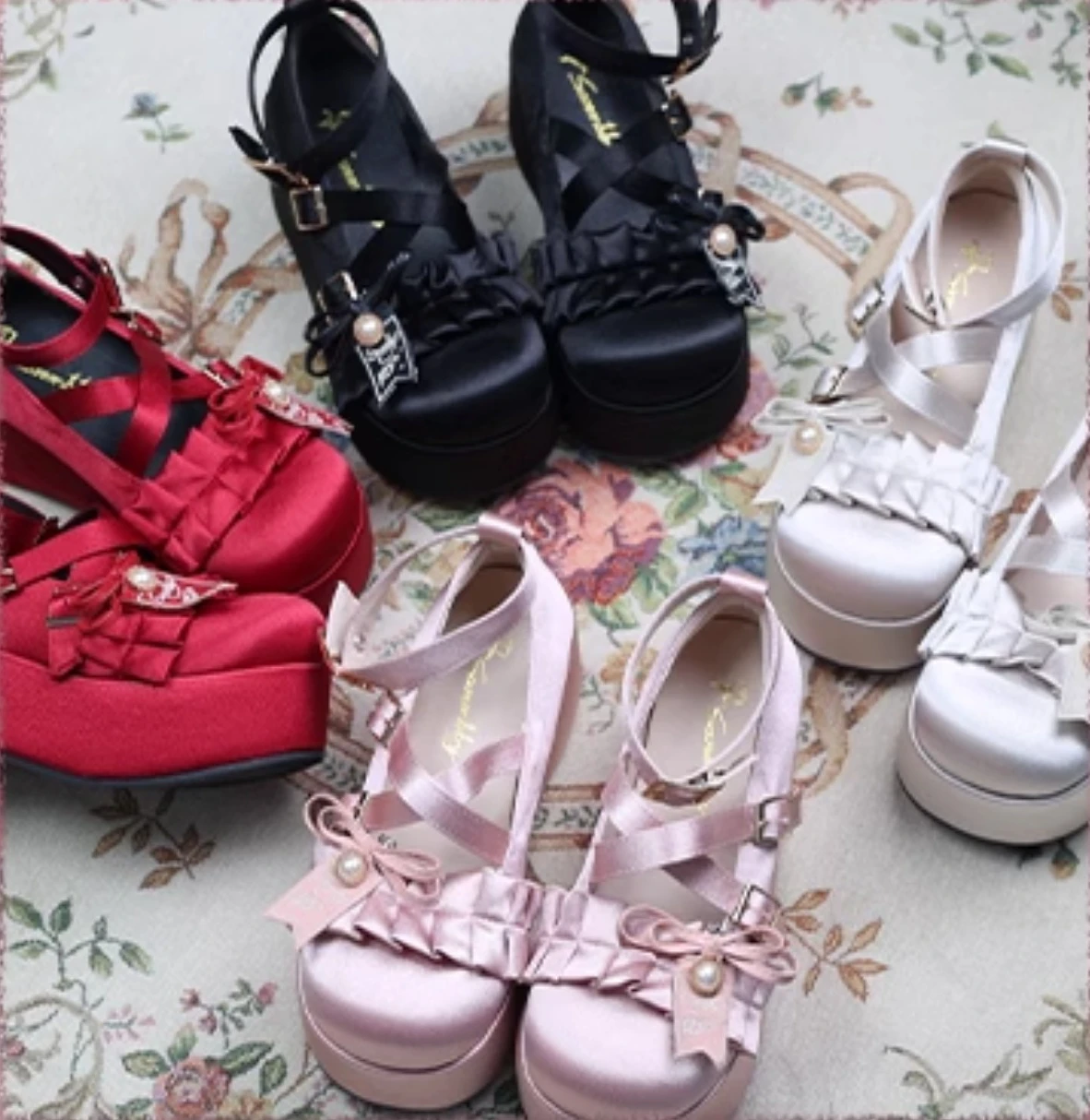 Cute Lolita Women's Shoes 2024 Spring and Autumn Girls Pleated Satin Platform Shoes Thick Bottom Chunky Heel Pumps