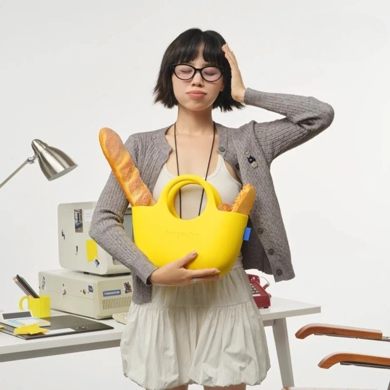 حمل حقيبة المرأة 2025 موضة جديدة كل مباراة مكتب سيدة مكتب سيدة بسيطة مقاوم للماء حقيبة يد ذات سعة عالية