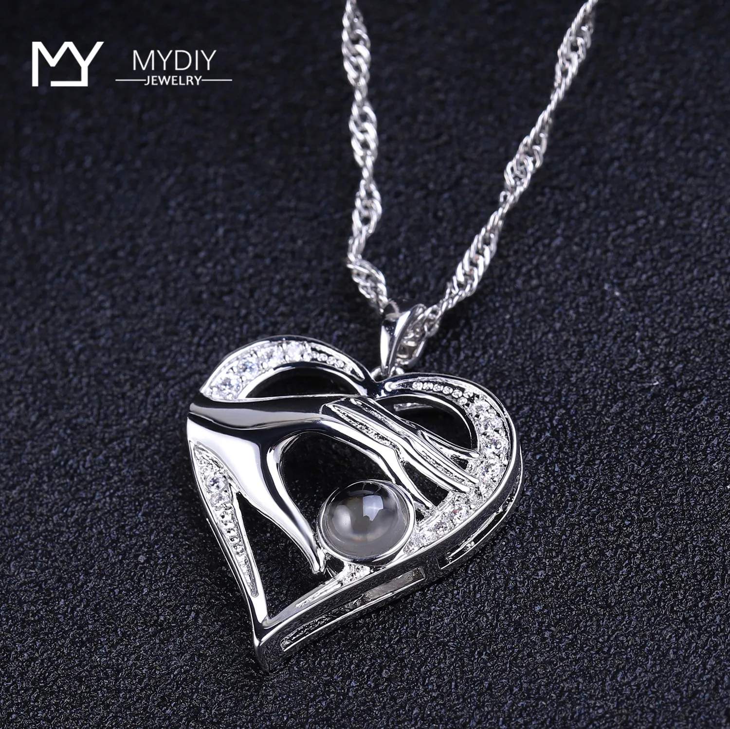 100 languages I love you projection pendant necklace fashion steel titanium women jewelry Valentines gift Love bergamot necklace