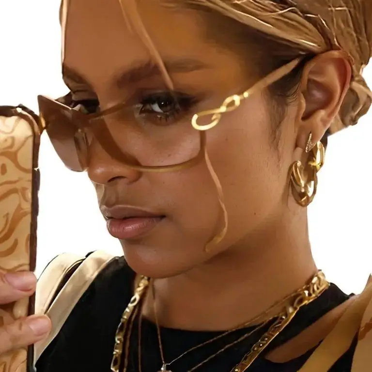 2025, neue modische Luxus-Sonnenbrille für Damen, Retro-Neutral-Metallrahmen, integrierte, einfache und elegante UV400-Sonnenschutzbrille – Detail 2