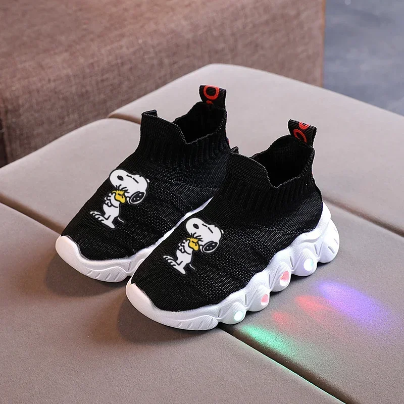 Snoopy children LED socks casual shoes Spring and autumn lights baby sports shoes boys girls toddler shoes baby