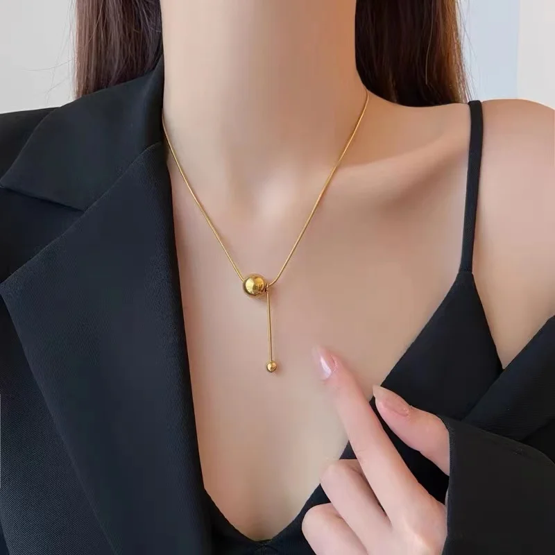 European and American Simple Gold Color Ball Pendant Stainless steel Short Necklace Non Fading Jewelry Sexy Neck Chain For Woman