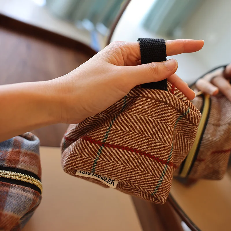 Geometric Cube Bag Metal Zipper Handle Fabric Brushed Creative Twill Square Wave Pattern Storage Bag Small Cosmetic bag