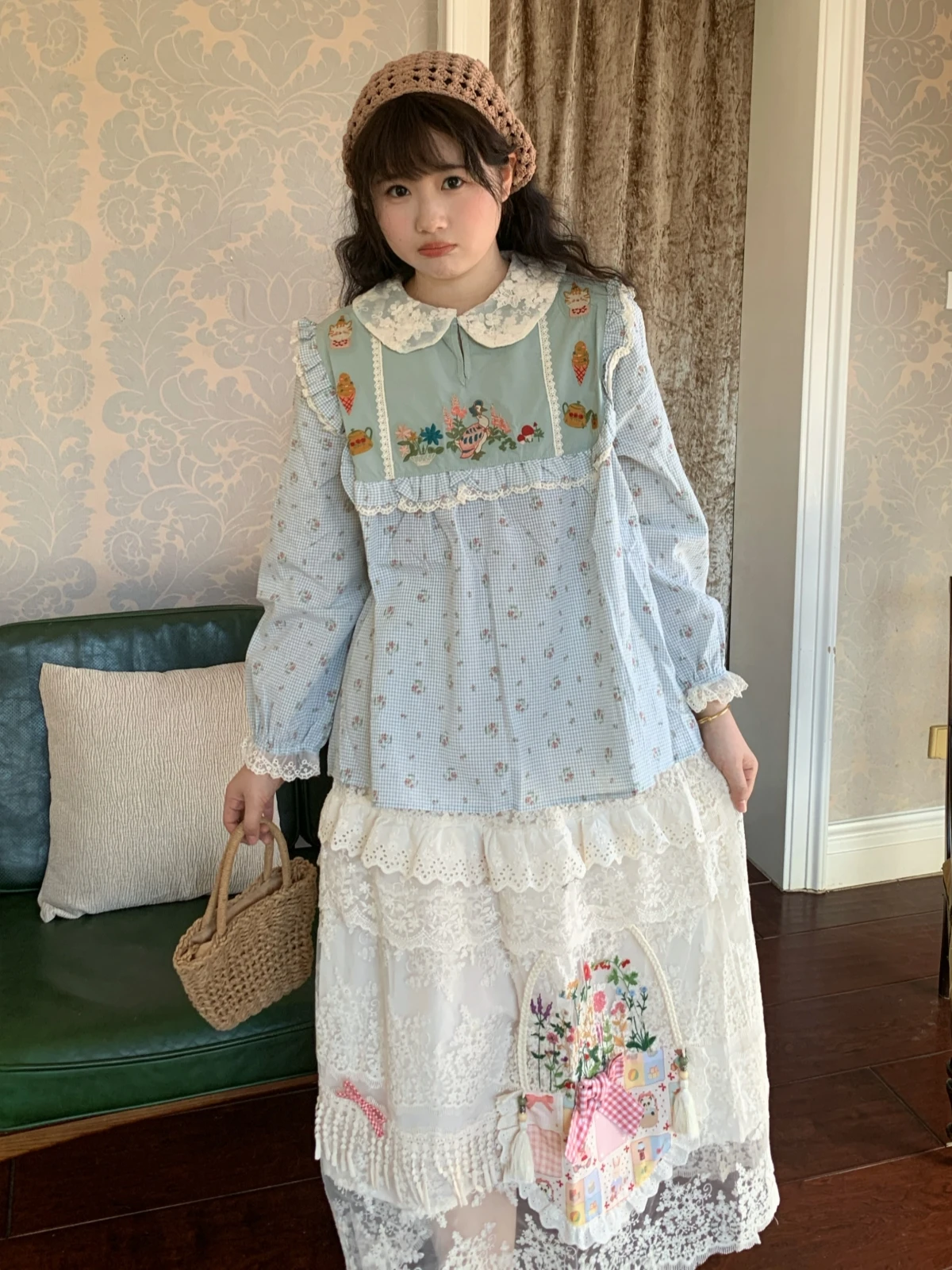 ヴィンテージヴィクトリアンロココフリルレーススカート,花柄刺embroidery,ロングパッチワーク,シックなコテージコア,甘いロリータミドル丈スカート