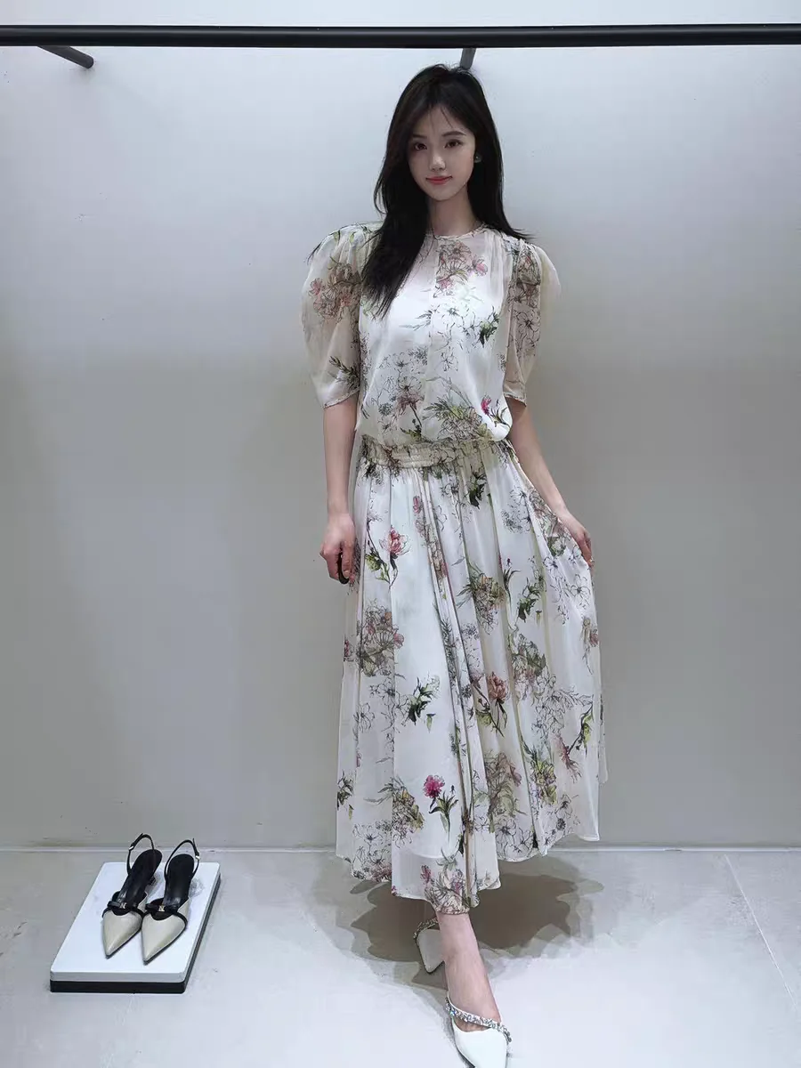 

Elegant High Waist Floral Half Skirt Short Sleeve Versatile Korean Lady Country Style Daily Fashion Slimming Summer New Arrival