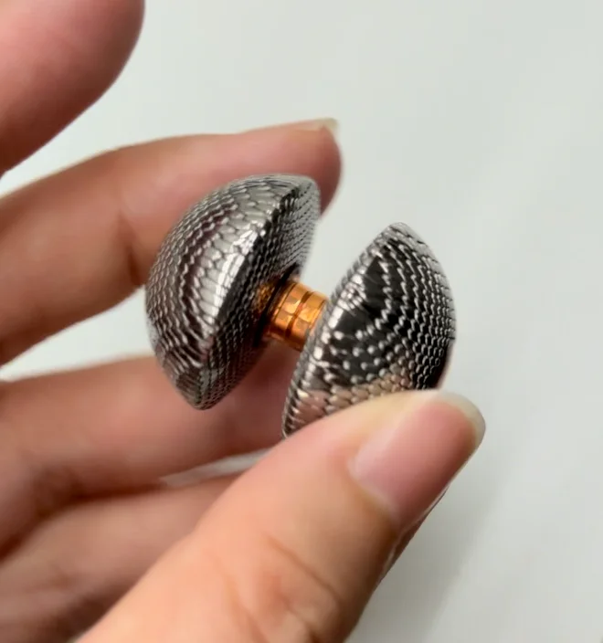 

Б/у EDC KAP sc кнопка гироскоп на кончике пальца Декомпрессионные игрушки
