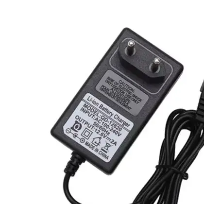 1.2m Charging Adapter for Steinbach Poolrunner 2.0 with 12.6V Output Voltage and Real-Time Temperature Monitoring Function