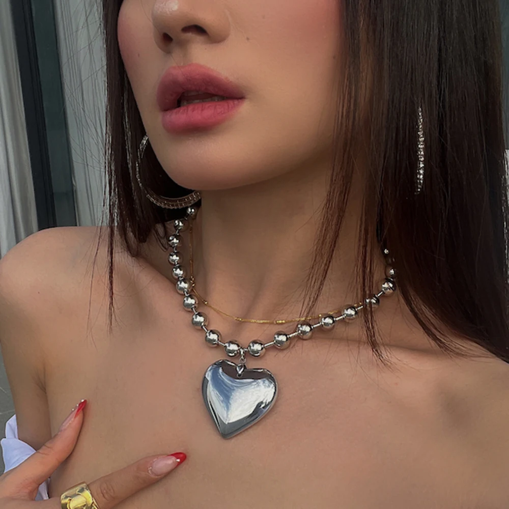 2023 Hip Hop INS Party Big Love Heart Pendant Necklaces for Women Aesthetic Beads Chains Short Choker Girls Party Jewelry