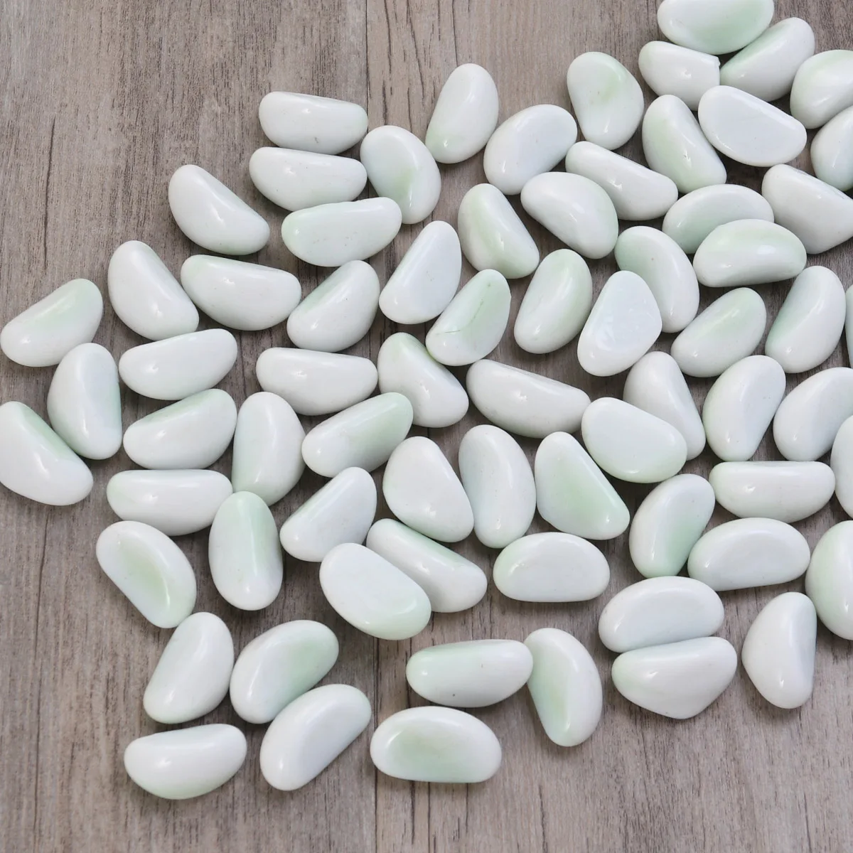 

Decorative Pebbles Colorful Polished Stone For Garden Moss Bottle Fish Tank Aquarium Landscaping Riverstone Artificial