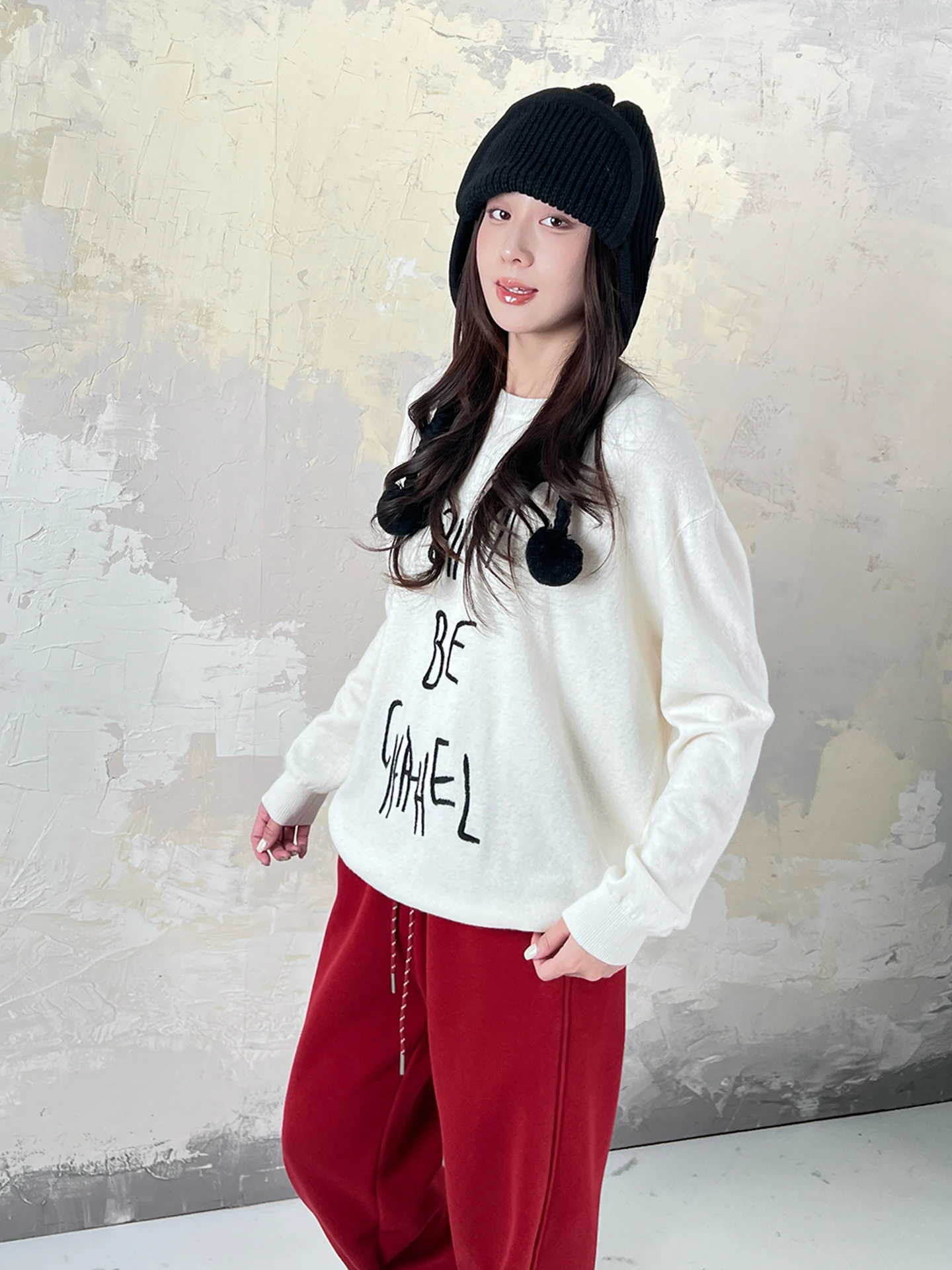 

Новый зимний женский вязаный свитер свободного кроя с круглым вырезом, теплый, с вышитыми буквами, из шерсти 270 г, повседневный, с длинными рукавами