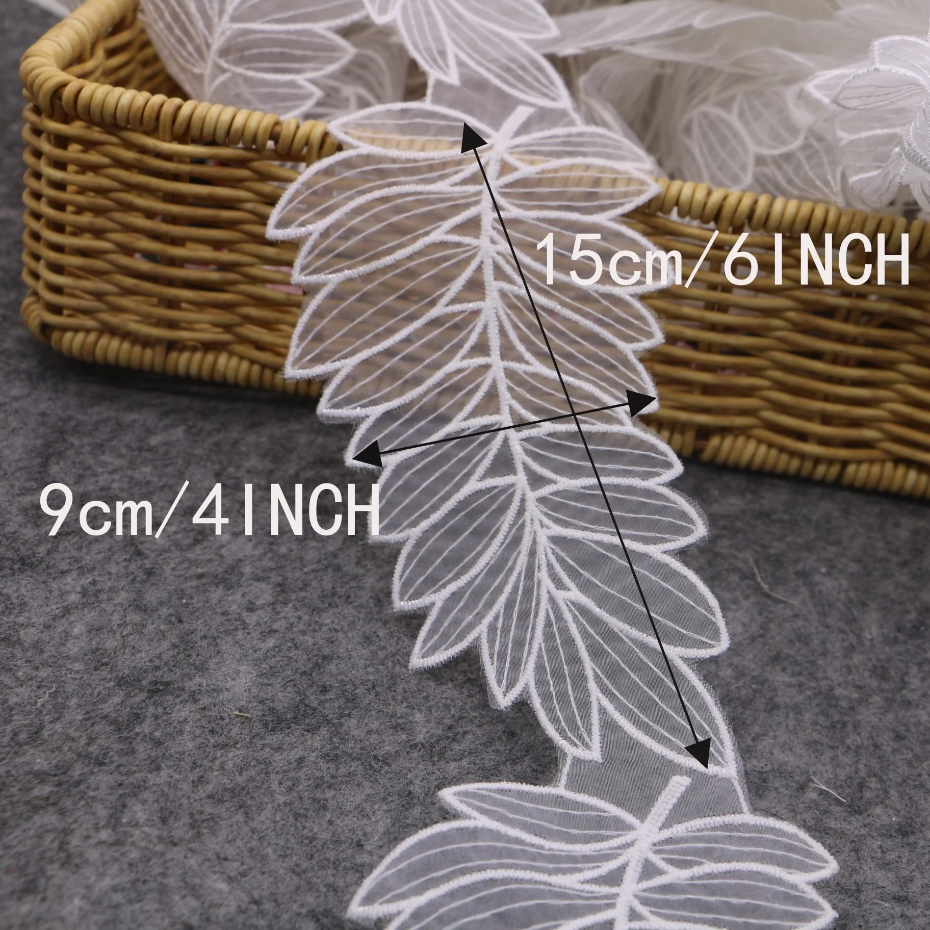 1yards Exquisite White Leaf Floral Lace Trim Ribbon Fabric Embroidered Applique Sewing Craft Wedding Dress Clothes Accessories