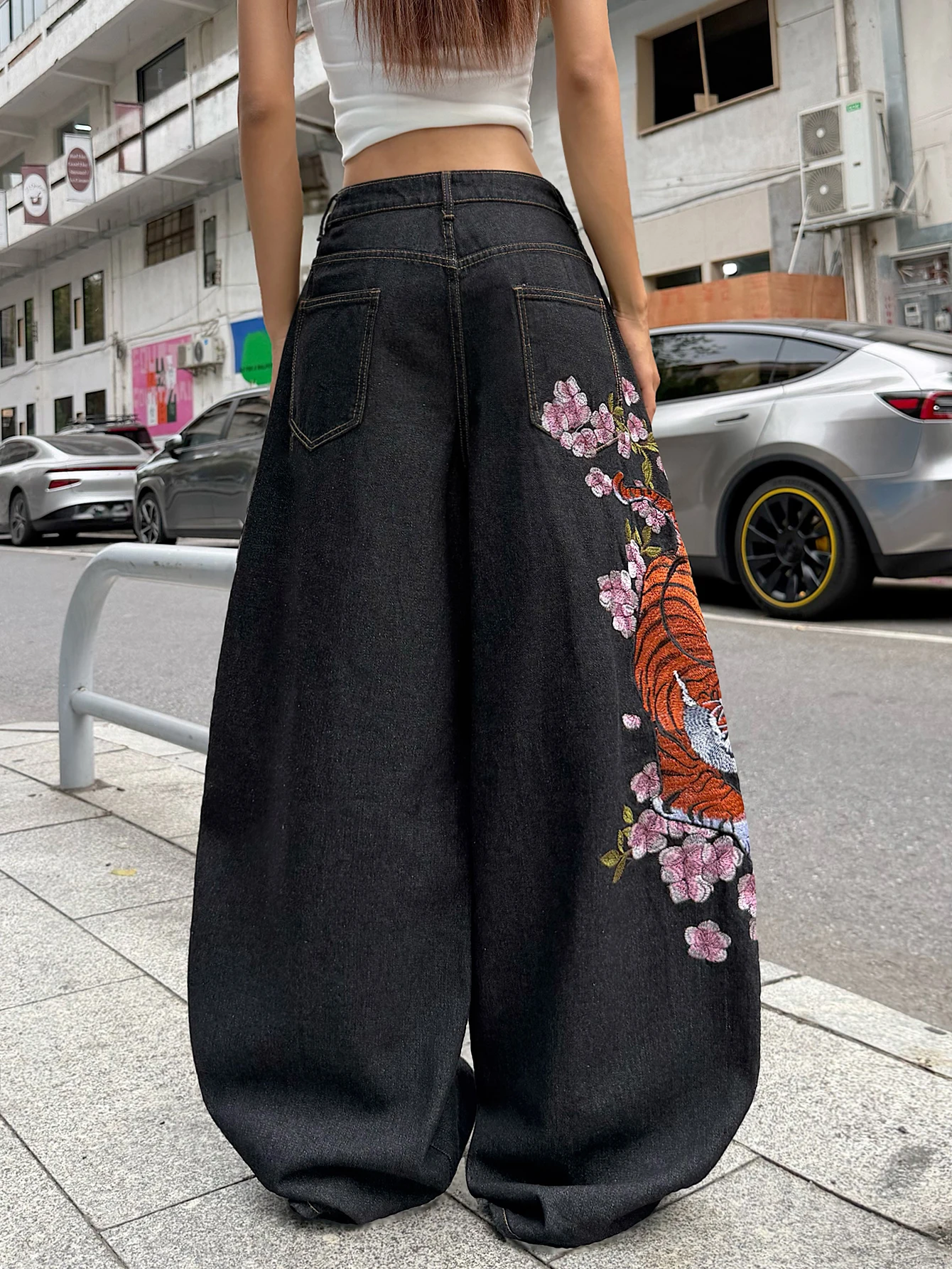 European And American Hot Girl Wide Leg Denim Pants, Tiger Cherry Blossom Embroidered High Waisted Black Jeans