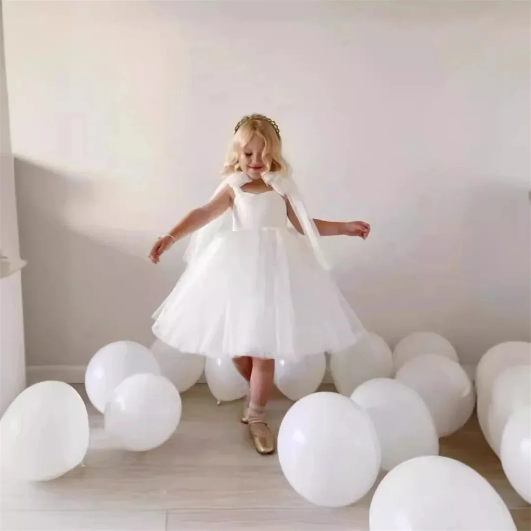 

Customized Satin Wedding Party Ball Gowns with Pearls Flower Girl Dress Baby Girl Princess Solid Mesh Strap Dress Sleeveless