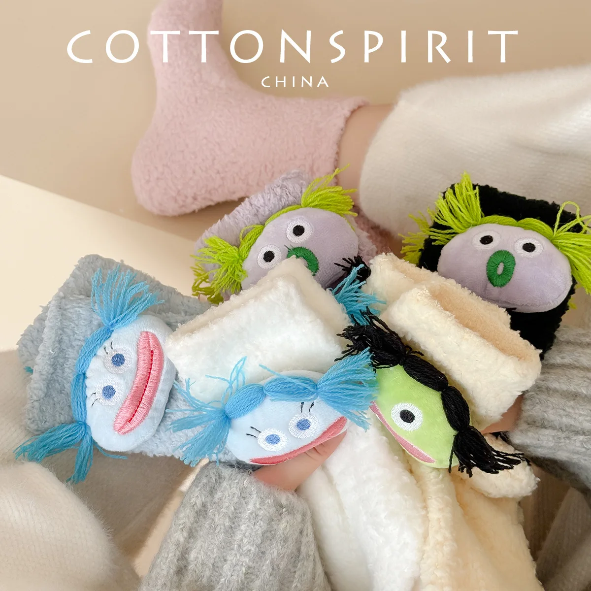 Интересные носки на осень и зиму, носки из кораллового флиса, носки до середины икры для сна, плюшевые носки, новогодние носки для девочек.