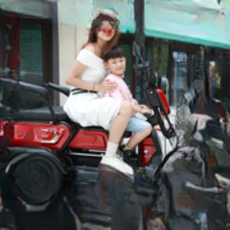 Elderly electric scooter pick up and drop off children four-wheeler minibus