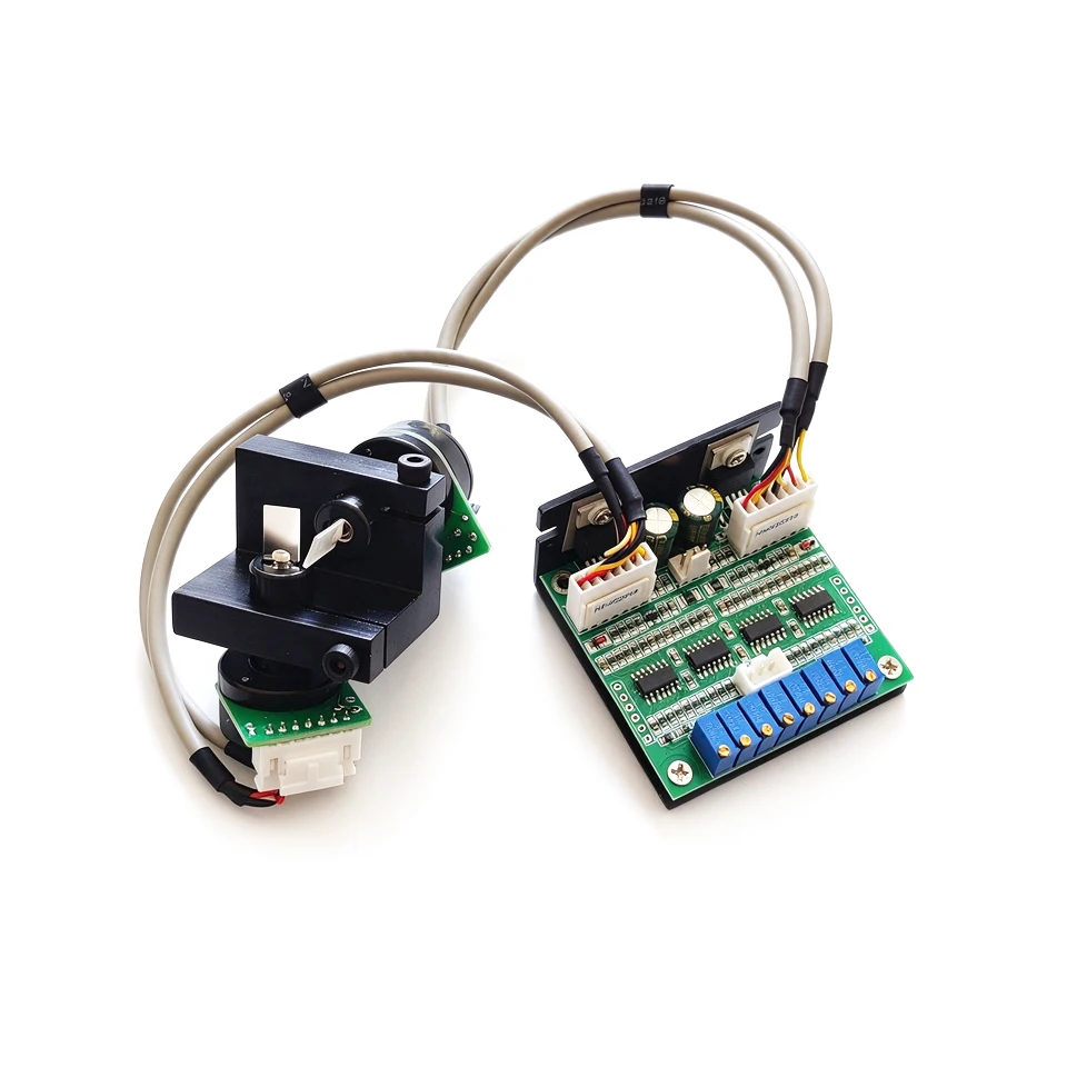 15Kpps 400-700nm RGB Laser Galvo Scanner X-Y Galvanometer Mirror DIY SLA 3D Printing Woodwork Engraving Animation Stage Light
