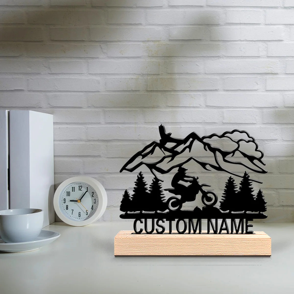 

1 шт. Романтическая персонализированная металлическая статуэтка с изображением рассвета на деревянной подставке, декор для бара, кухни, столовой, в современном деревенском стиле