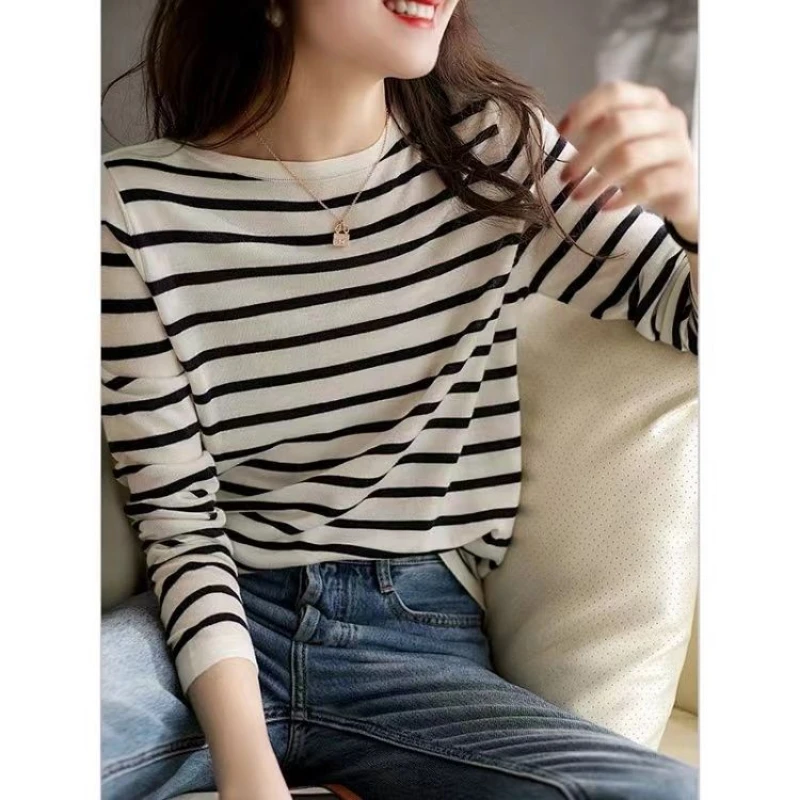 Spring Autumn Round Neck Long Sleeve Fashion Sweater Women High Street Striped Contrast Color Pullovers Elegant All-match Tops