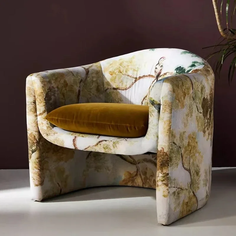 Luxury chair Interior furniture U-shaped curved seat Plush cushion component Velvet upholstered chair