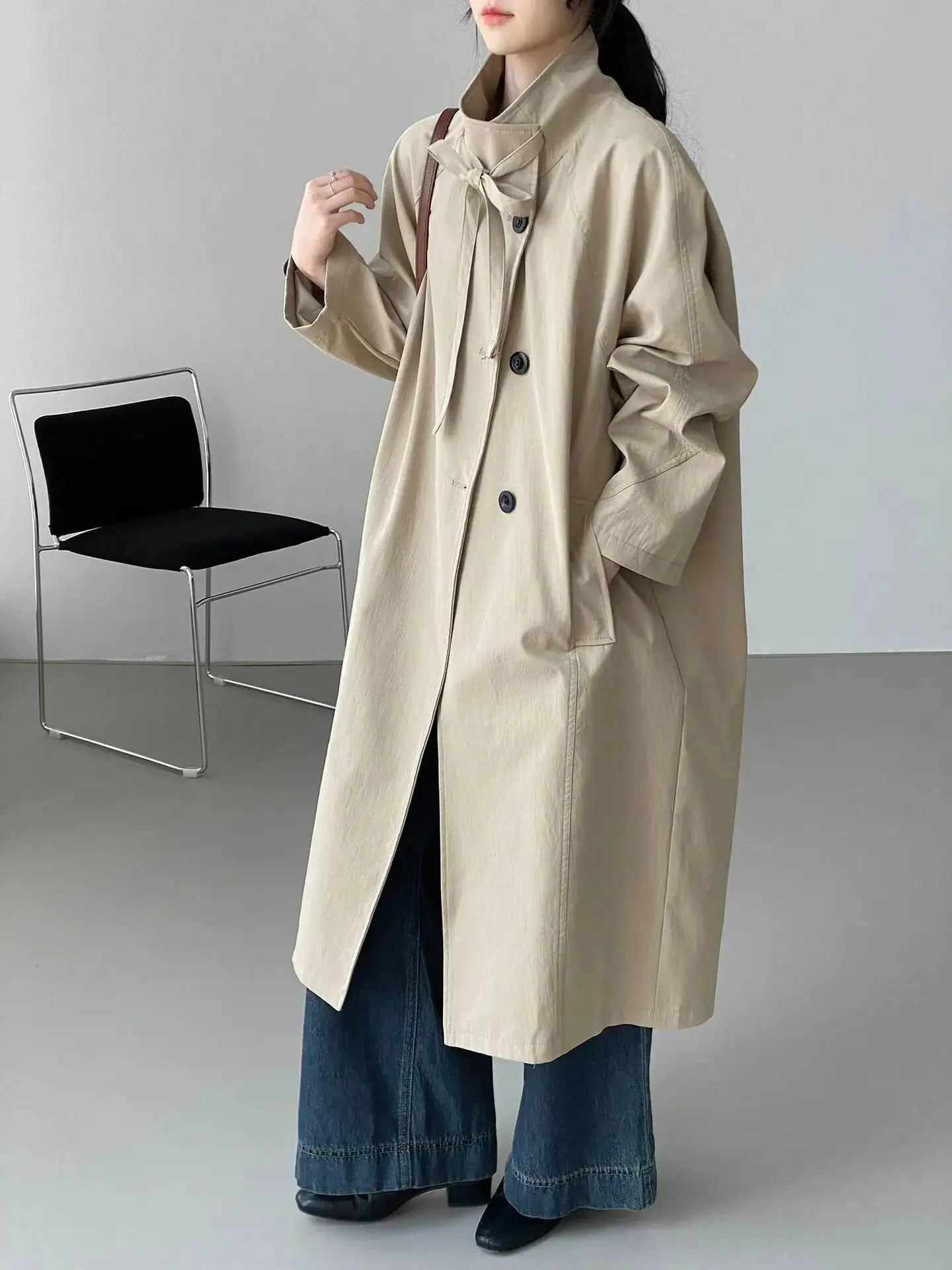 معاطف طويلة غير رسمية فضفاضة جديدة ذات ياقة واقفة على الطراز الإنجليزي كبيرة الحجم للنساء للخريف