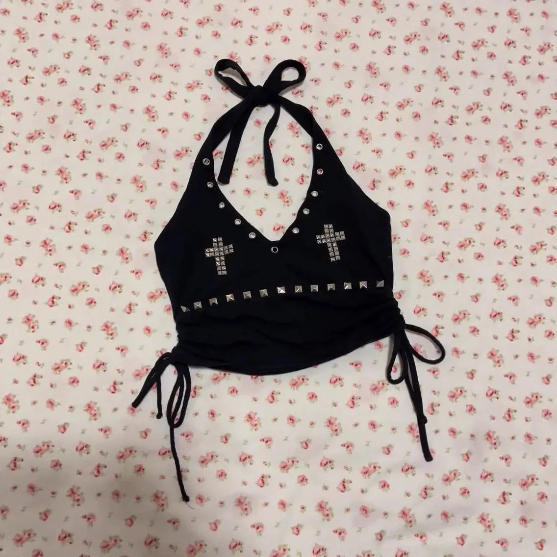 Rhinestone-studded and stud-decorated women's tie-front camisole