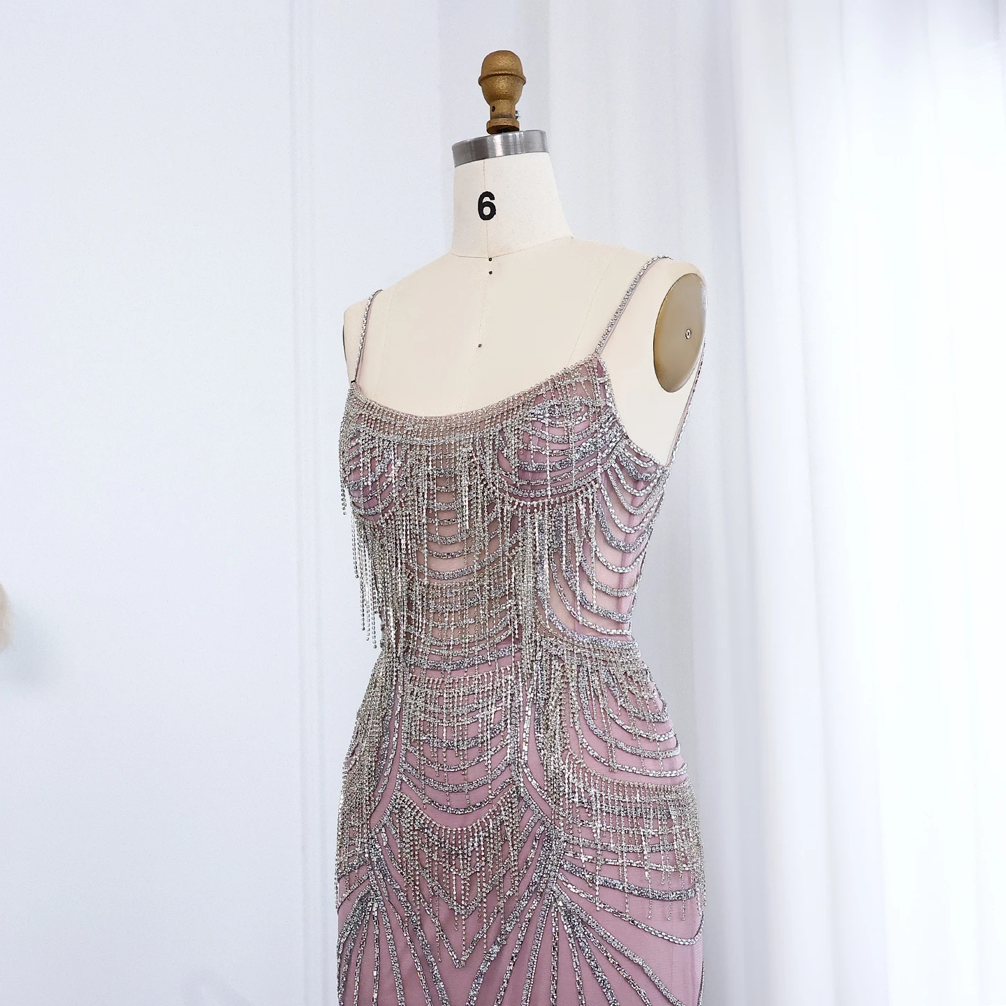 Sharon Said Luxuriöses Champagner-Abendkleid mit Spaghettiträgern, Perlenbesetztes Meerjungfrauenkleid, bodenlang, für formelle Anlässe und Partys, SS029, maßgeschneidert – Detail 23