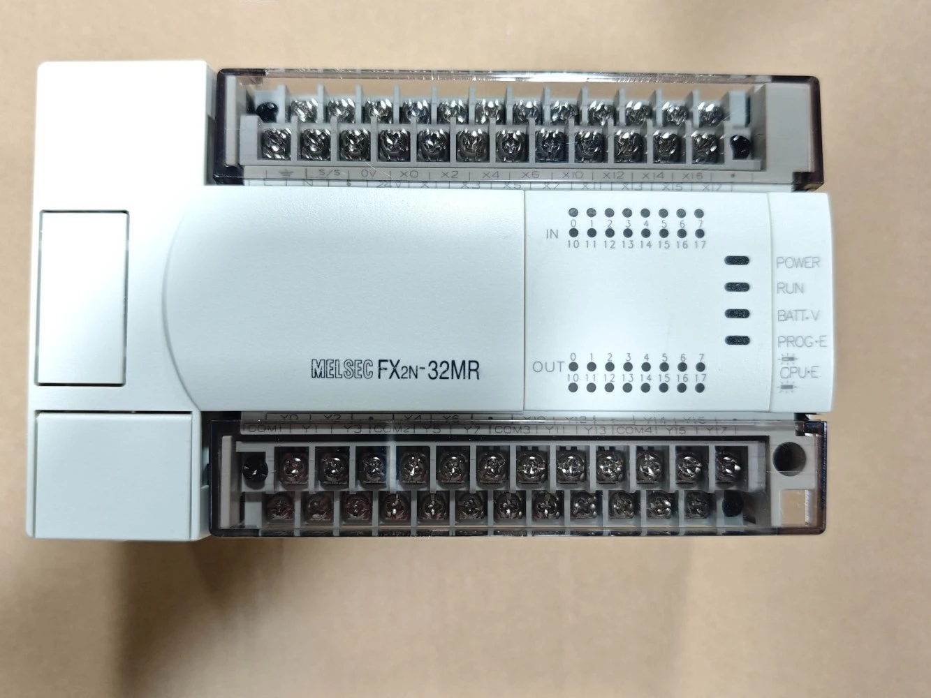 Brand New Original PLC FX2N-32MR-ES/UL FX2N 32MR-ES UL Fast Delivery