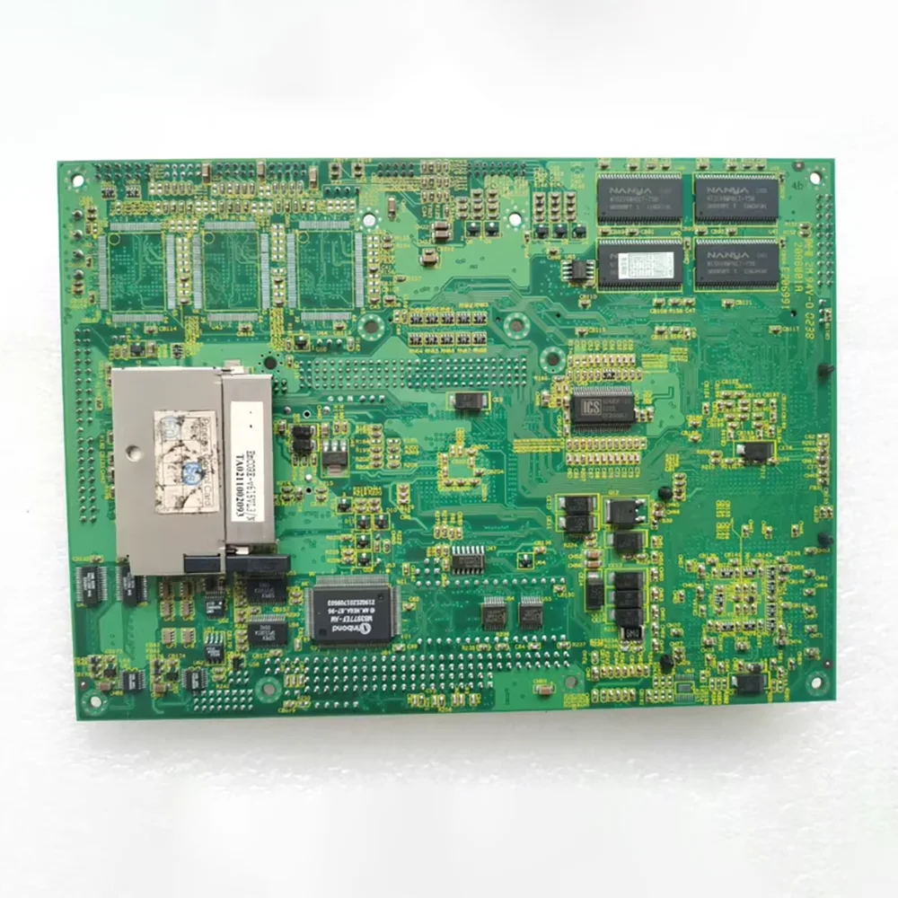 

Промышленная материнская плата EmCORE-V615 REV1.0