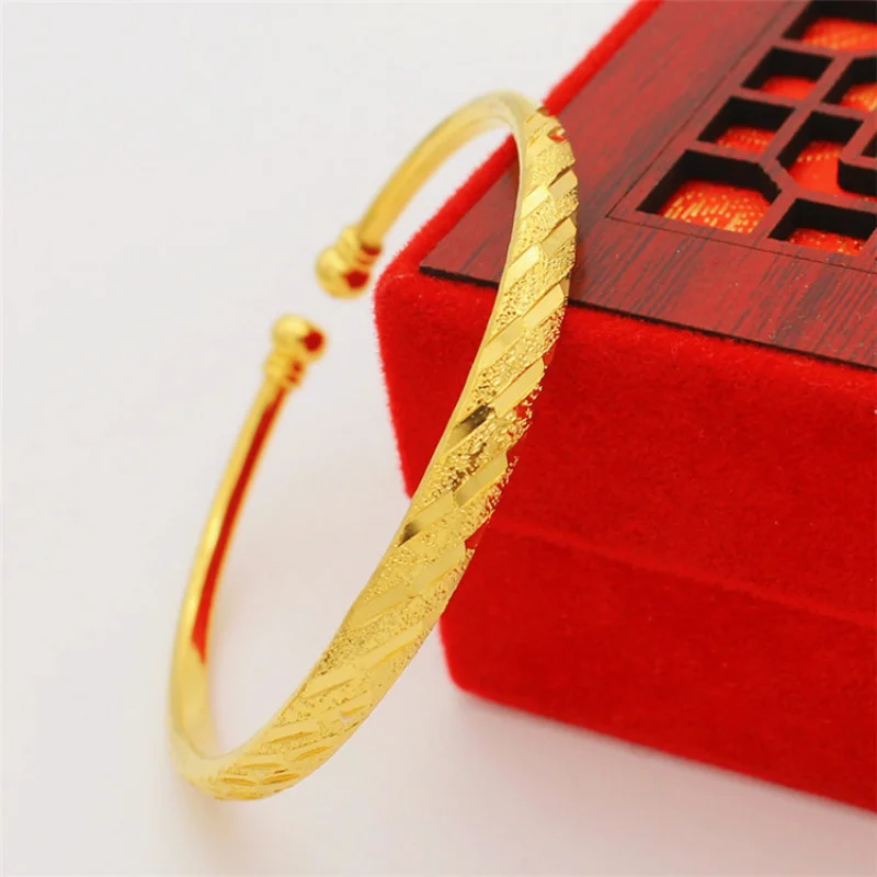 New Xiaohongshu Style Open Starry Sky Bracelet Retro Smooth Surface Bracelet Open Meteor Shower Bangle Wholesale