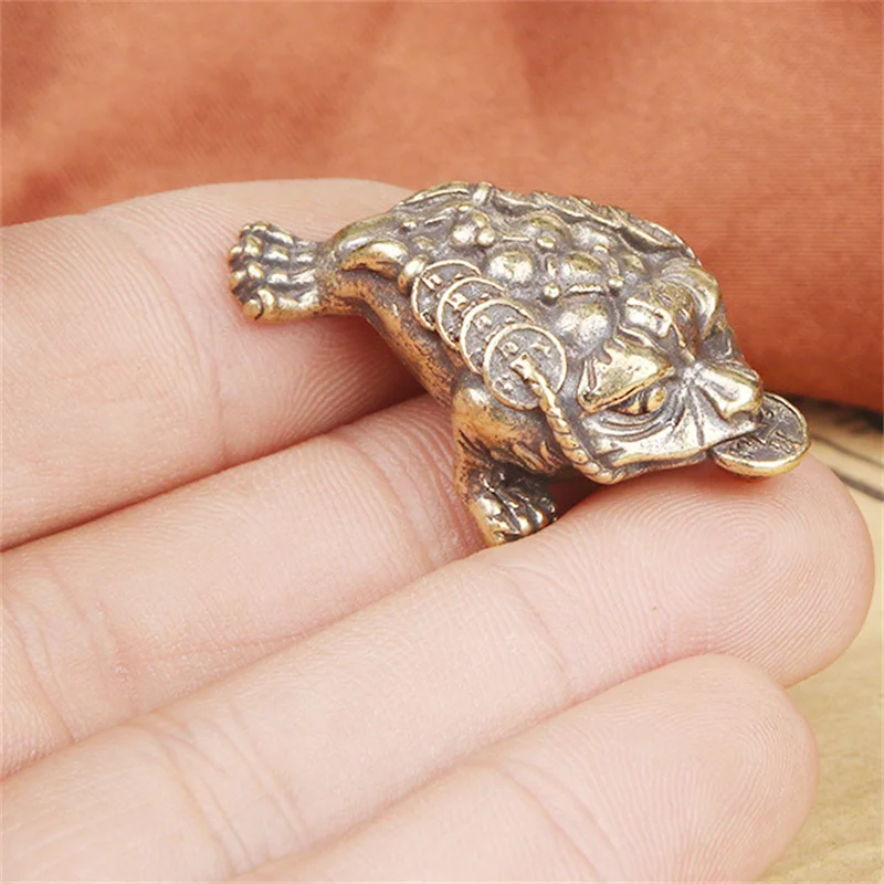New Brass Three Feet Golden Toad Figurine Antique Bronze Desktop Ornaments Collection Solid Mini Toad Statue Desk Decoration