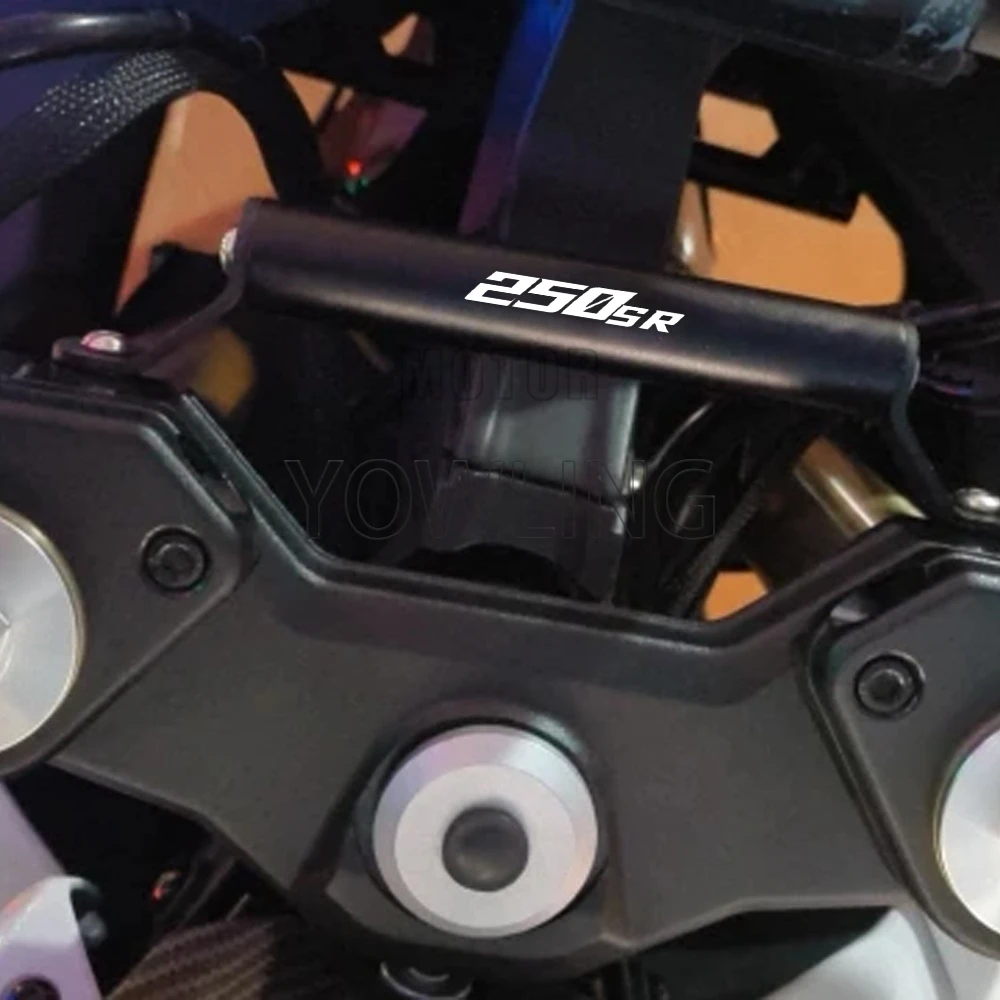 

Крепление для мобильного телефона и GPS-навигатора на руль мотоцикла CFMOTO CF Moto 250SR 250 SR 250-SR