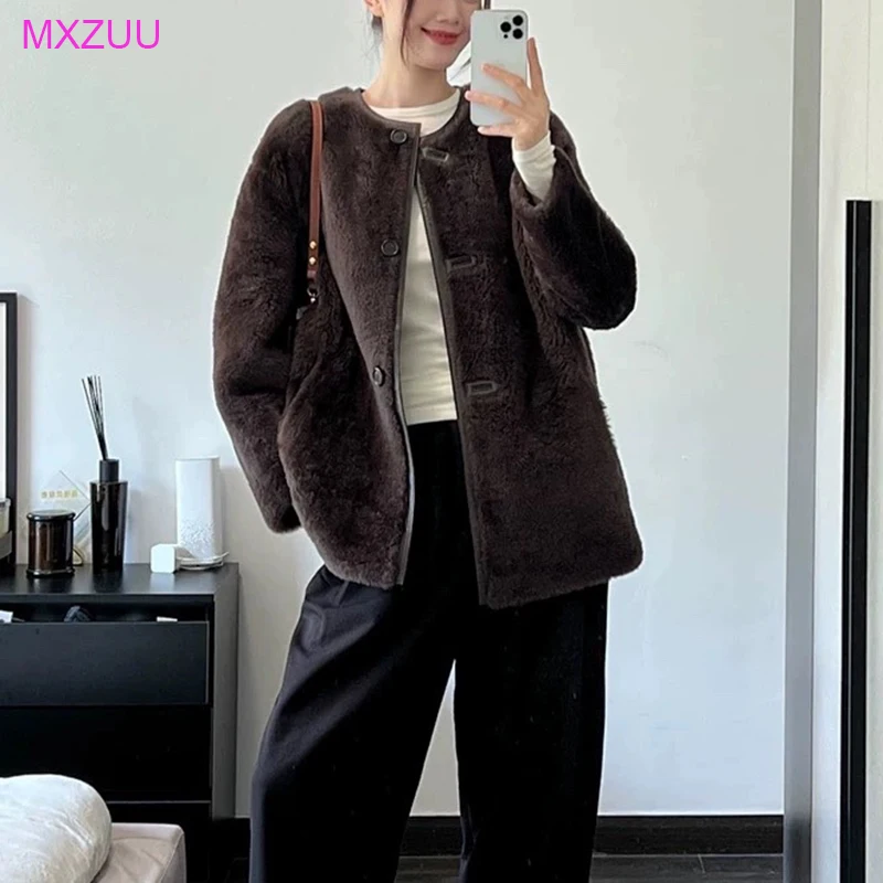 New Winter Clothes Women Genuine Leather and Fur Coat Off-White O-Neck Single Breasted Loose Slim Simple Short Lamb Fur Jacket