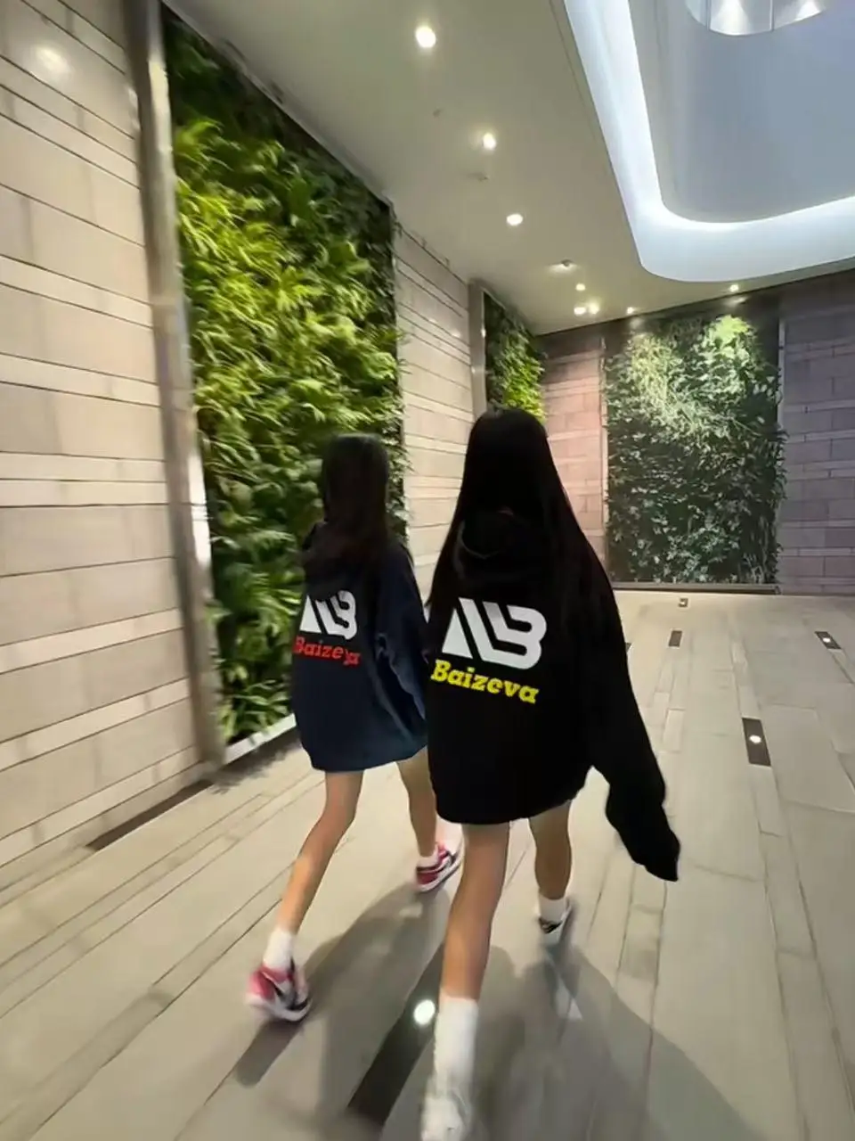 

Американская ретро-толстовка с буквенным принтом, женская, осенне-зимняя, утепленная, оверсайз, модная, для пар, верхняя одежда с длинными рукавами