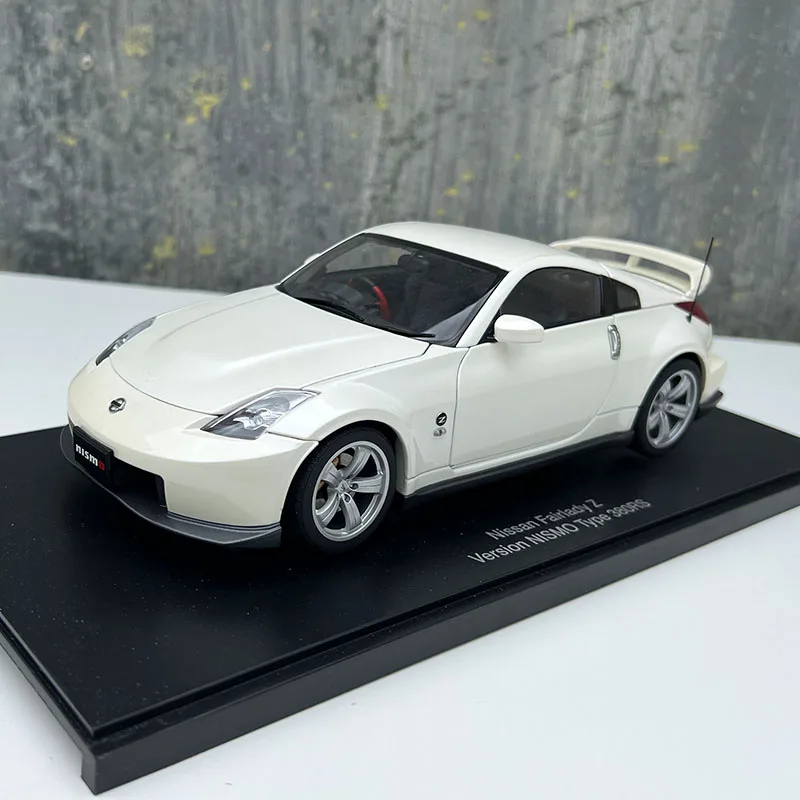 

Autoart 1:18 For Fairlady 380RS JDM Alloy Fully Open Limited Edition Resin Metal Static Car Model Toy Gift