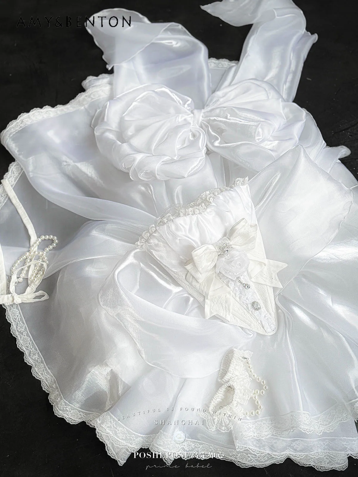 Robe de soirée princesse blanche élégante, robe d'anniversaire, Style Ballet, épaules dénudées, sans bretelles, cintré à la taille, robe bouffante pour femmes
