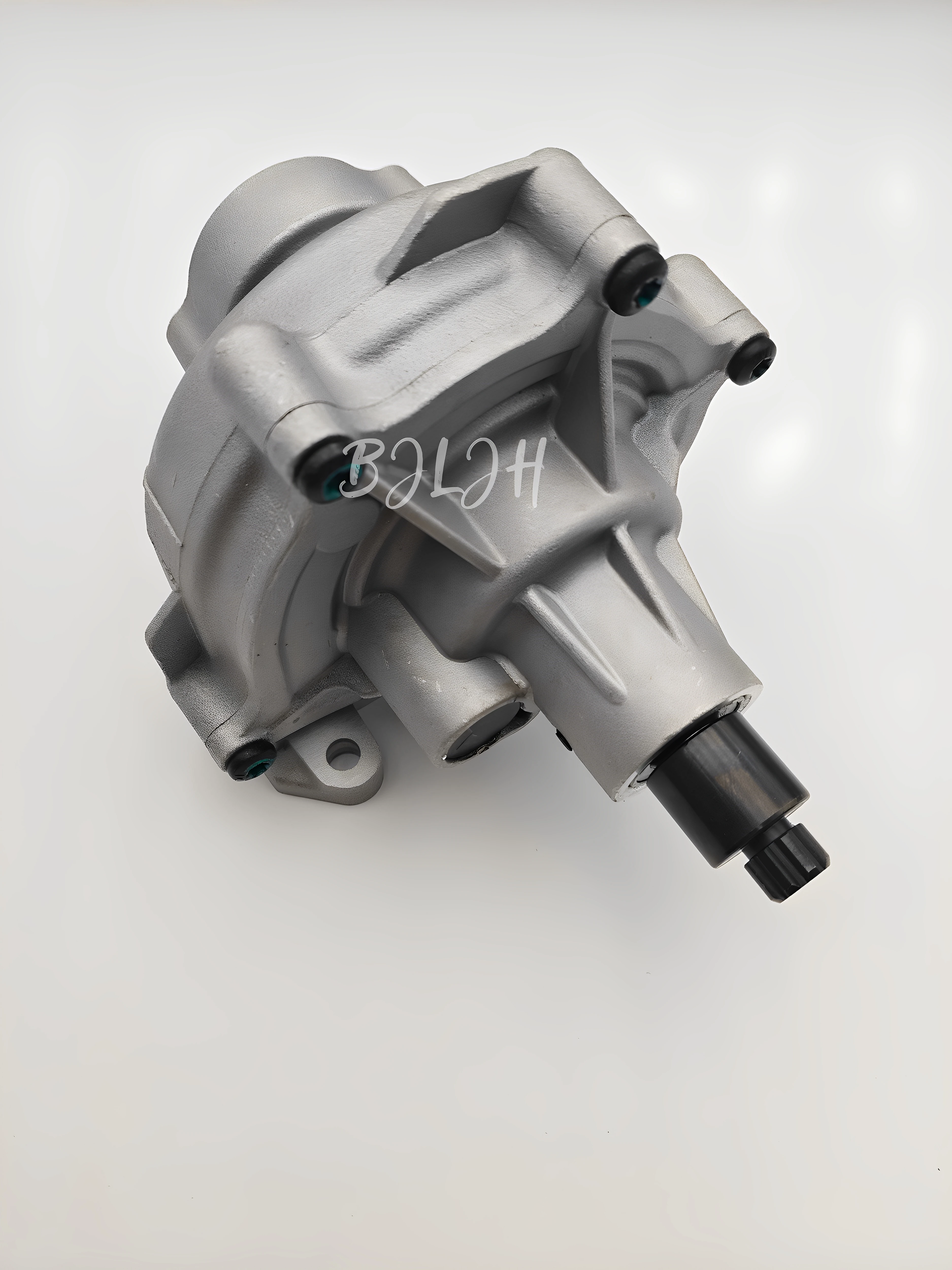 

Suitable for Lamborghini Evanta multi-water pump, Daniel water pump assembly LP700 mechanical water pump new