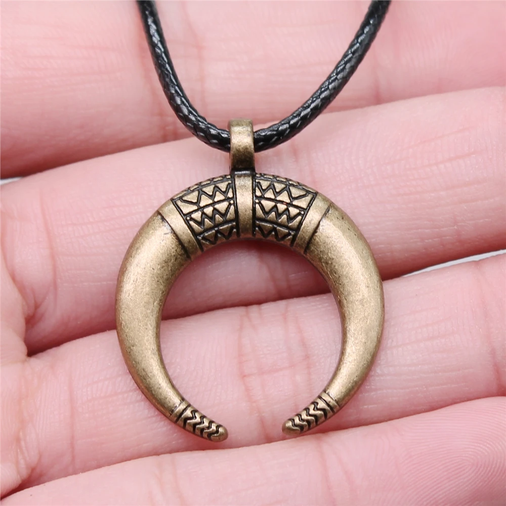 Punk Witch Horn Crescent Pendant Necklace For Women Men Half Moon Necklace Crescent Lune Necklace