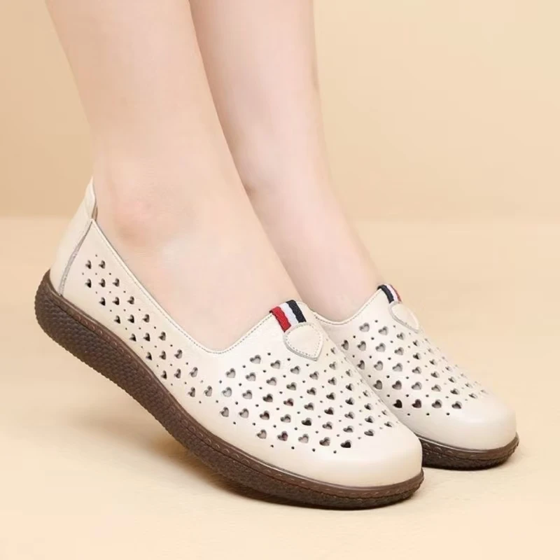 

Women's Summer New Flat Sole Light Cave Shoes Soft sole Non Slip Round Toe Hollow Out Shallow Slip On Breathable Elderly Sandals