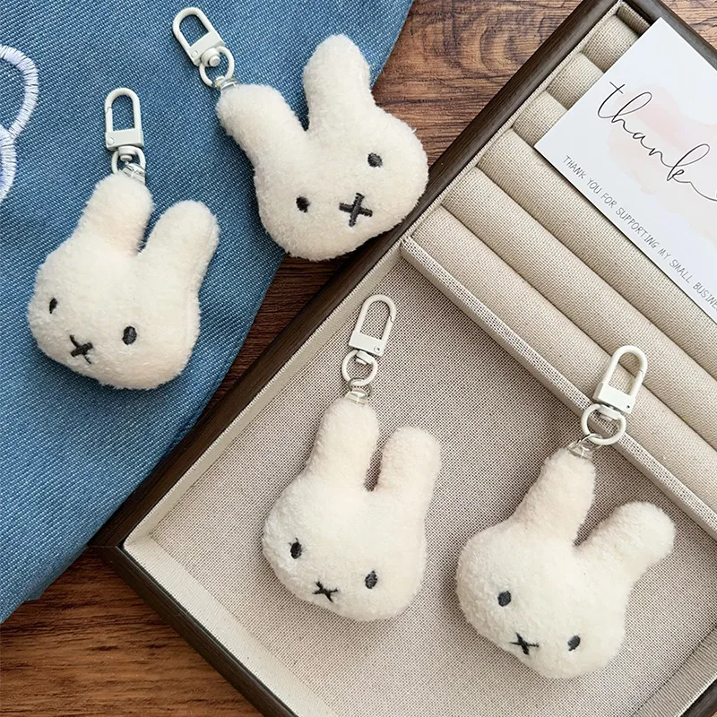 Neuer Miffy Schlüsselanhänger mit Hoher Farbwirkung, Cartoon-Hasen-Form, Kreativer Niedlicher Anhänger für Männer und Frauen, Auto- und Schulranzen-Dekoration